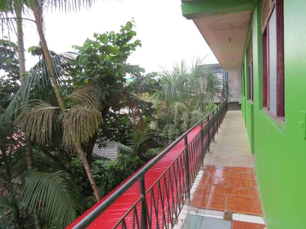 Tambopata Hostel Bambu Puerto Maldonado Exterior photo