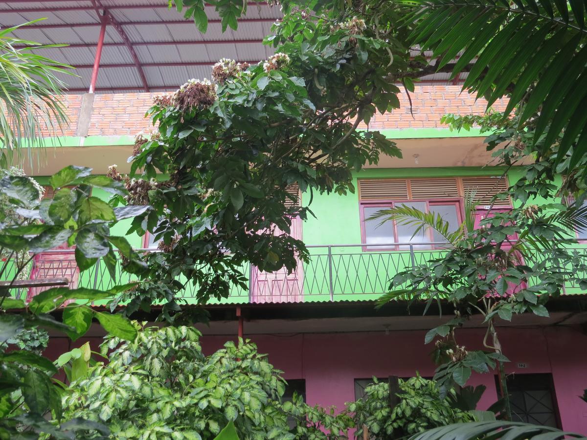 Tambopata Hostel Bambu Puerto Maldonado Exterior photo