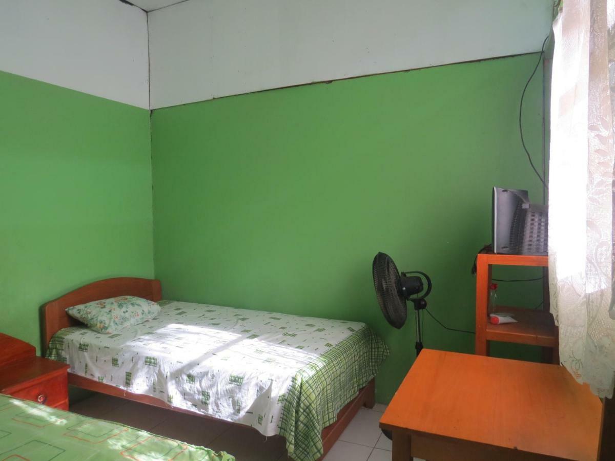 Tambopata Hostel Bambu Puerto Maldonado Exterior photo