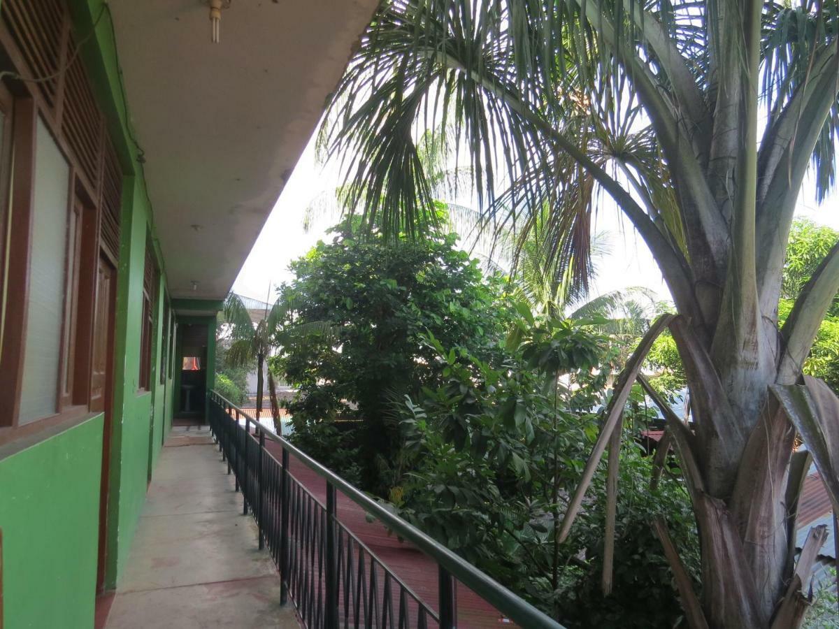 Tambopata Hostel Bambu Puerto Maldonado Exterior photo