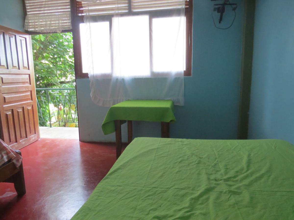 Tambopata Hostel Bambu Puerto Maldonado Exterior photo