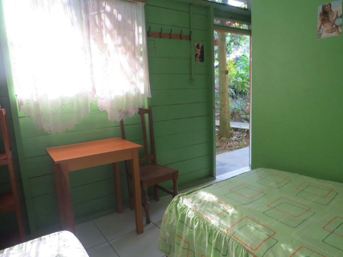 Tambopata Hostel Bambu Puerto Maldonado Exterior photo