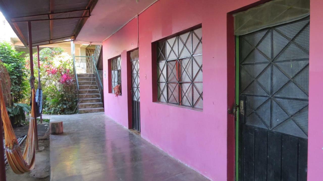 Tambopata Hostel Bambu Puerto Maldonado Exterior photo